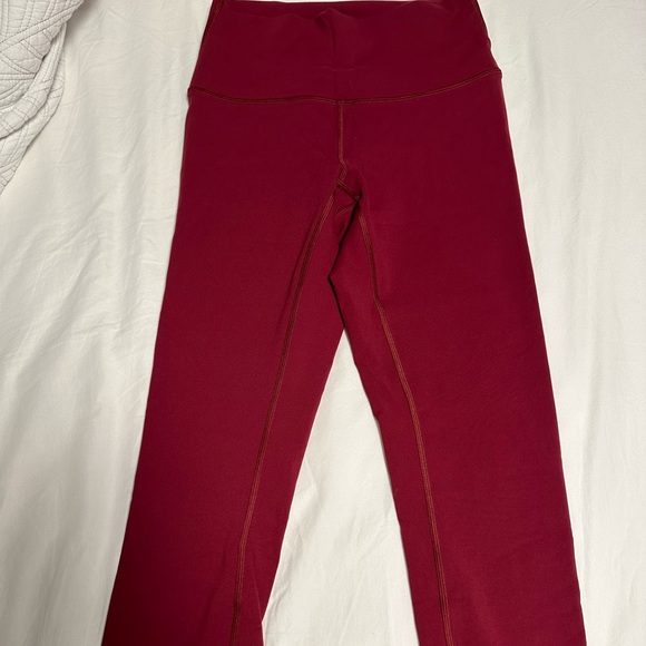 BNWOT Lululemon Wunder Under Leggings 25” - Picture 1 of 4